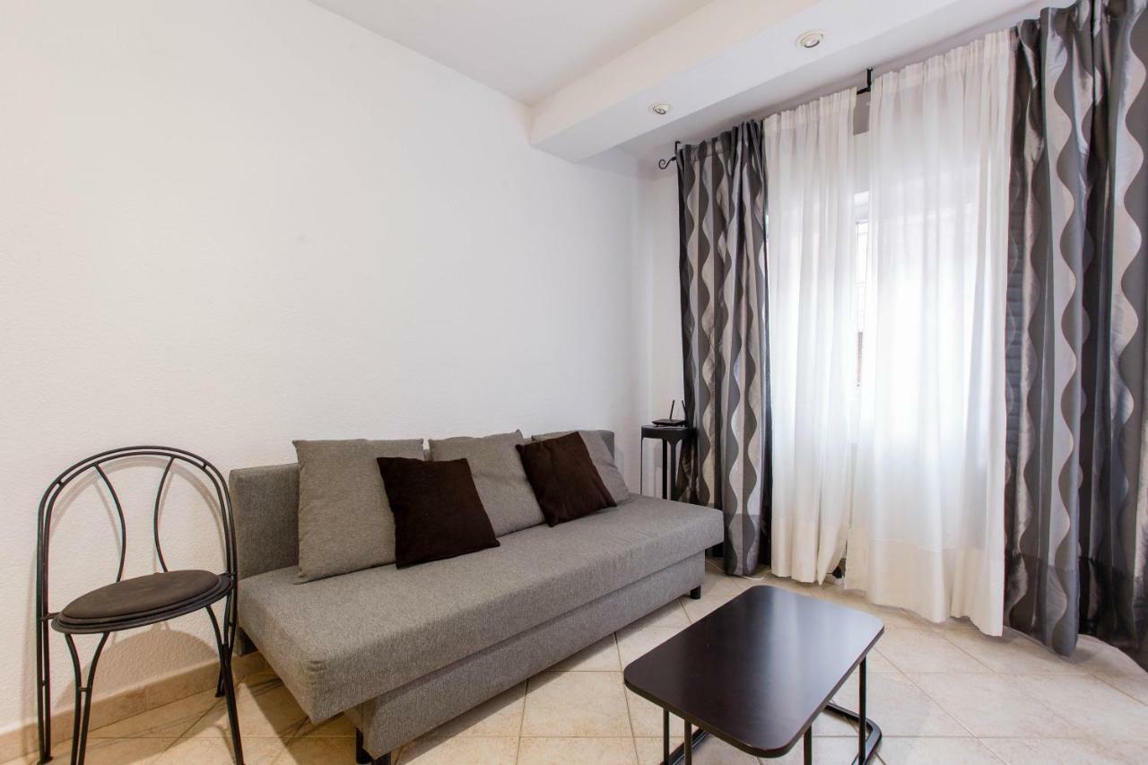 3 Habitaciones Apartamento Temporada Lucero 3 Habitaciones 마드리드 외부 사진