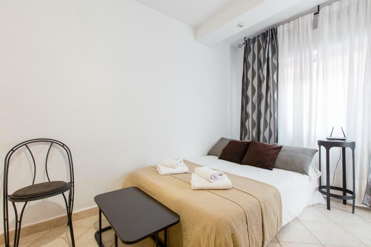 3 Habitaciones Apartamento Temporada Lucero 3 Habitaciones 마드리드 외부 사진