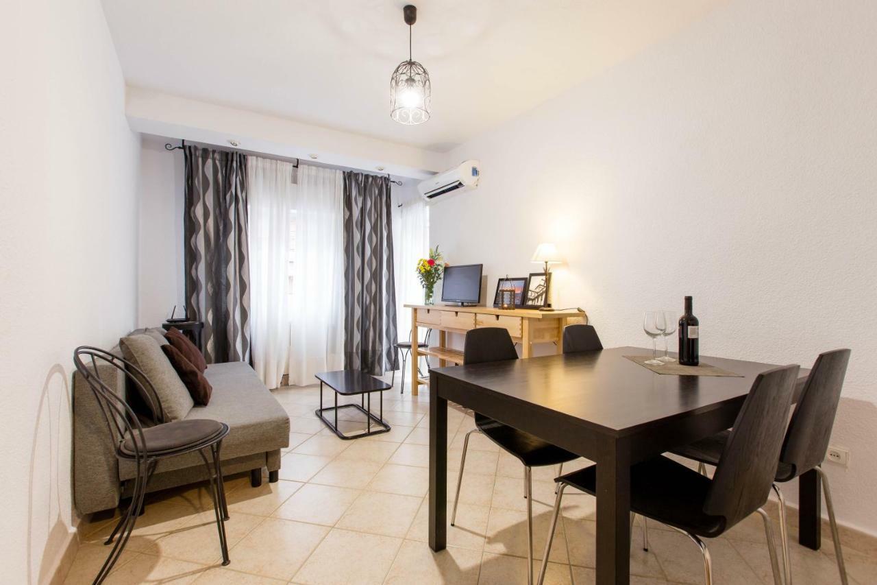 3 Habitaciones Apartamento Temporada Lucero 3 Habitaciones 마드리드 외부 사진